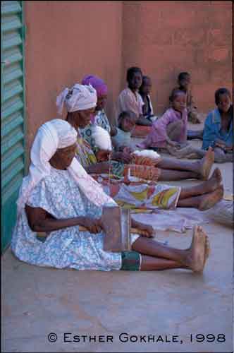 women-weaving